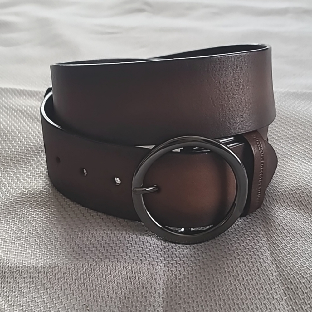 NWOT United Colors of Benetton Leather Belt